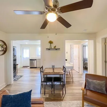 Appartement 2Br Cedar Lane Road Retreat At Swamp Rabbit Trail! à Greenville Extérieur photo
