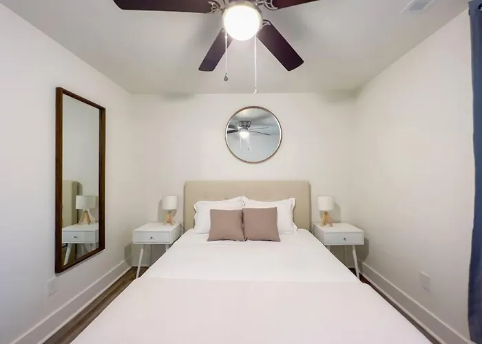 2Br Cedar Lane Road Retreat At Swamp Rabbit Trail!