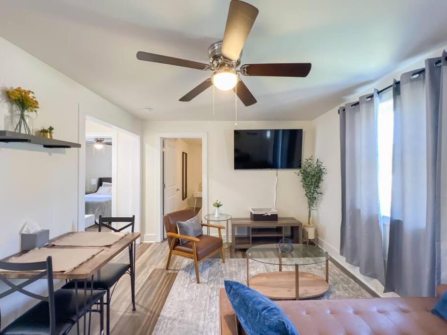 2br Cedar Lane Road Retreat At Swamp Rabbit Trail! Appartement *